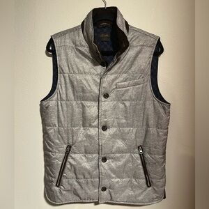 Tasso Elba Men’s Small Gray Button Up Vest with Dark Brown Faux Suede Piping